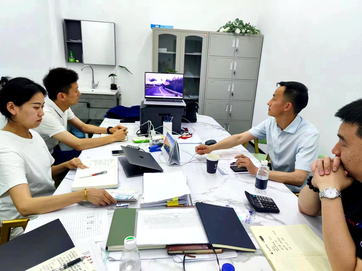 87010b7130e4d6edeace0709bd9739a.jpg 87010b7130e4d6edeace0709bd9739a.jpg